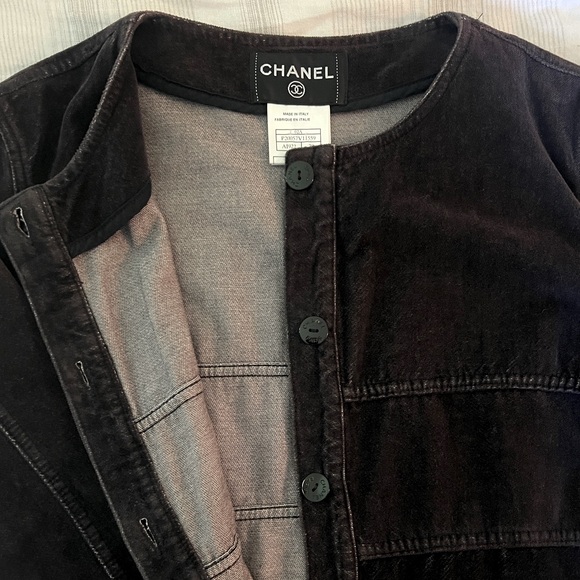 Chanel collarless velour jacket. Size 38 (M) - Picture 3 of 11